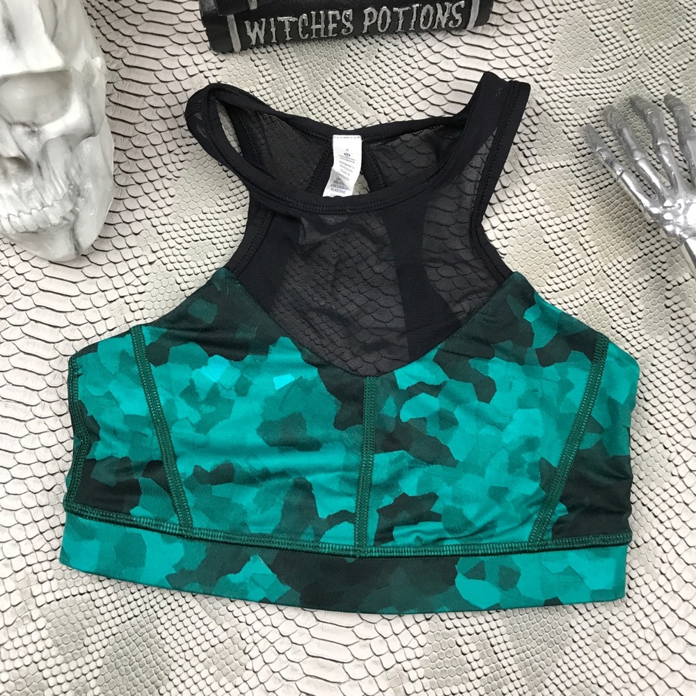 Lululemon all meshed up green tye dye sports bra
